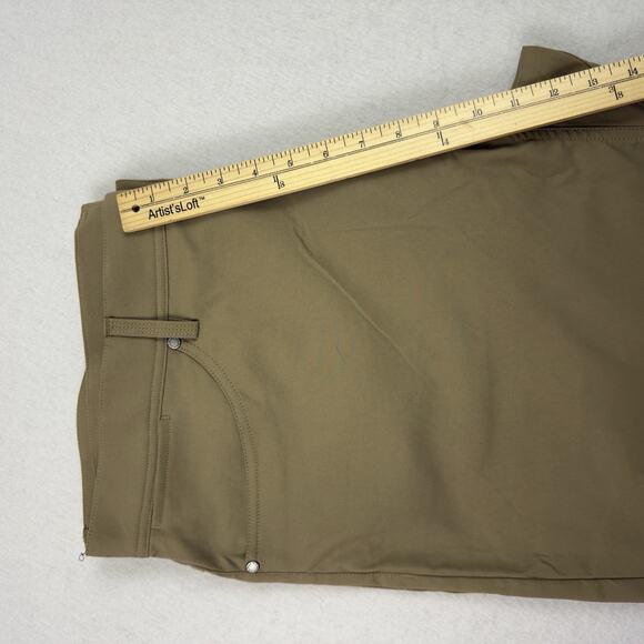 LL Bean Mens Venture Stretch Shorts 42W 10" Beige 5-Pocket Nylon Hiking New - Picture 6 of 12